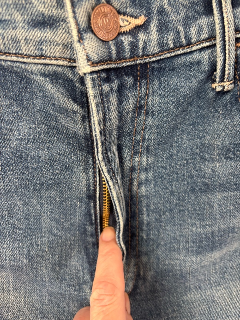 Mother Denim Hustler Roller Jeans in Slip and Fall Wash NWT Brunch Effortless - Picture 8 of 12